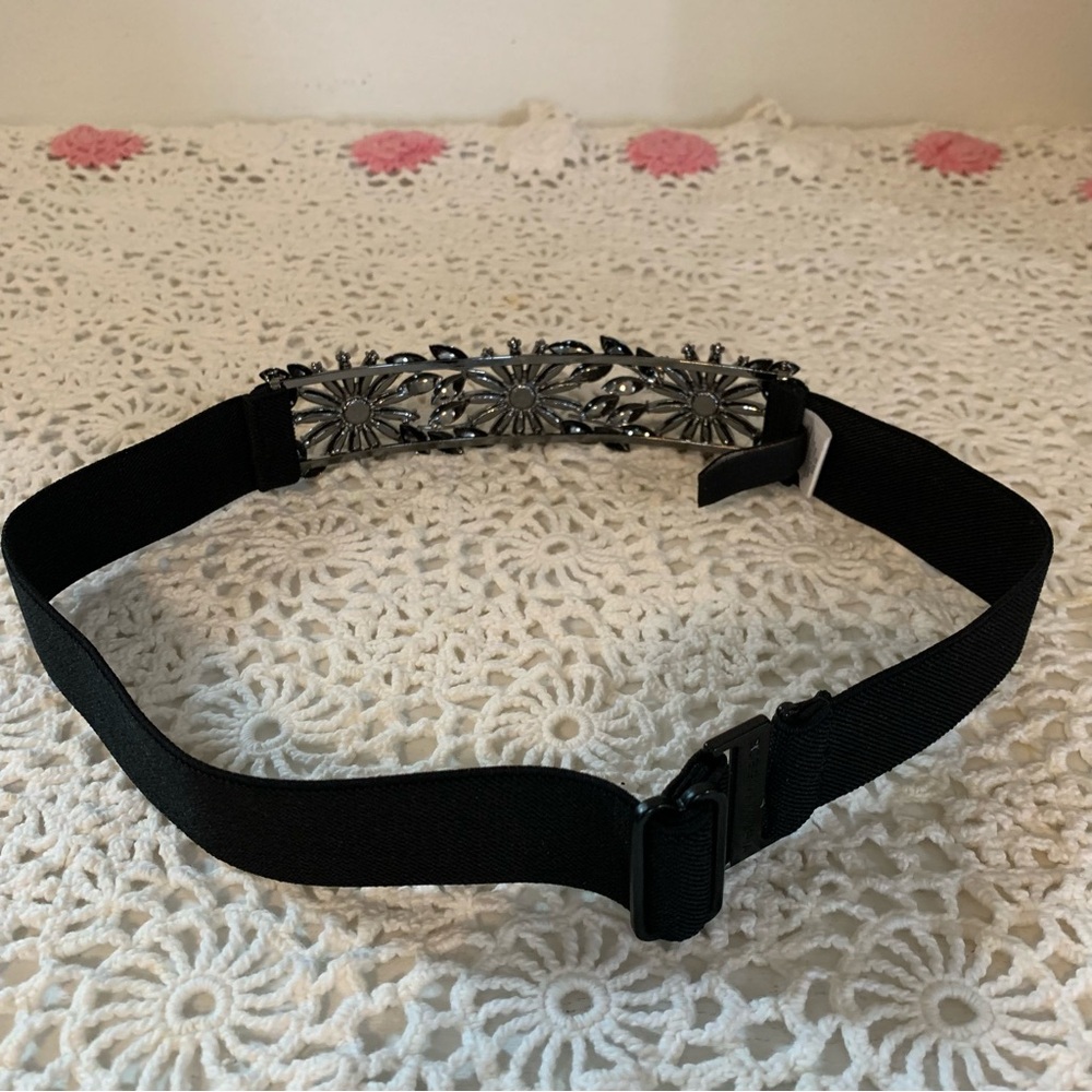 BCBGMaxAzria Crystal Floral Accent Statement Belt - Picture 6 of 9